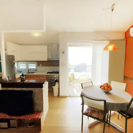 Apartment Apartment Margaret-1 *